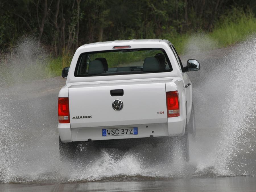  Volkswagen Amarok Double Cab Trendline 2010 года  (AU) (фото 4 из 13)